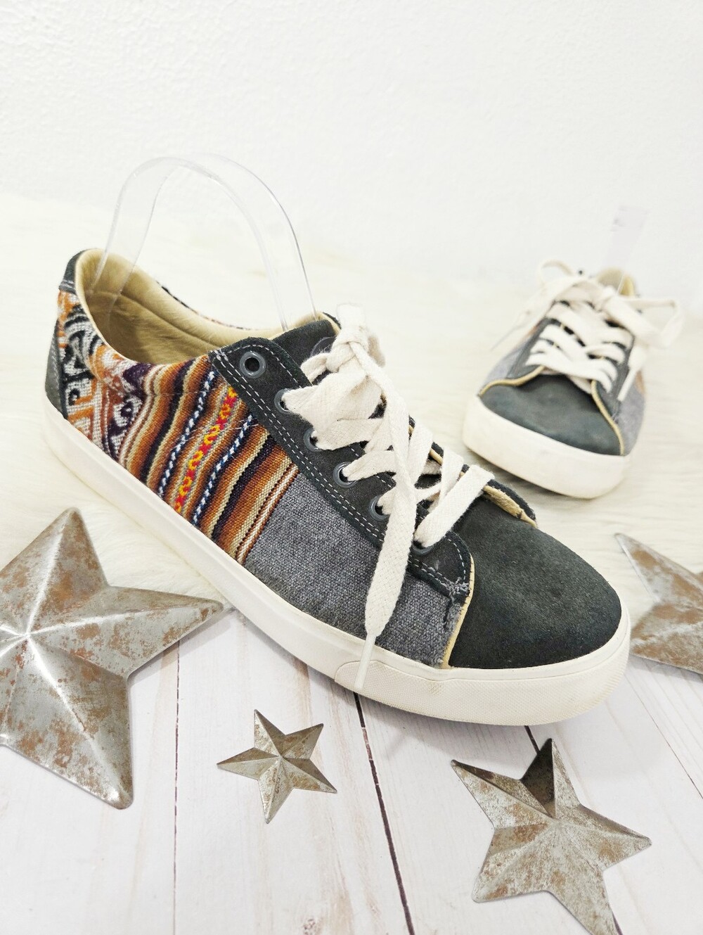 Inkkas Cusco Low Top sneakers gray aztec skater shoes suede women's 11 / men's 9